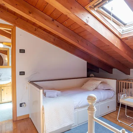 Pearl Of The Apartment, Bellagio, Breathtaking Views And Good Vibes Apartment